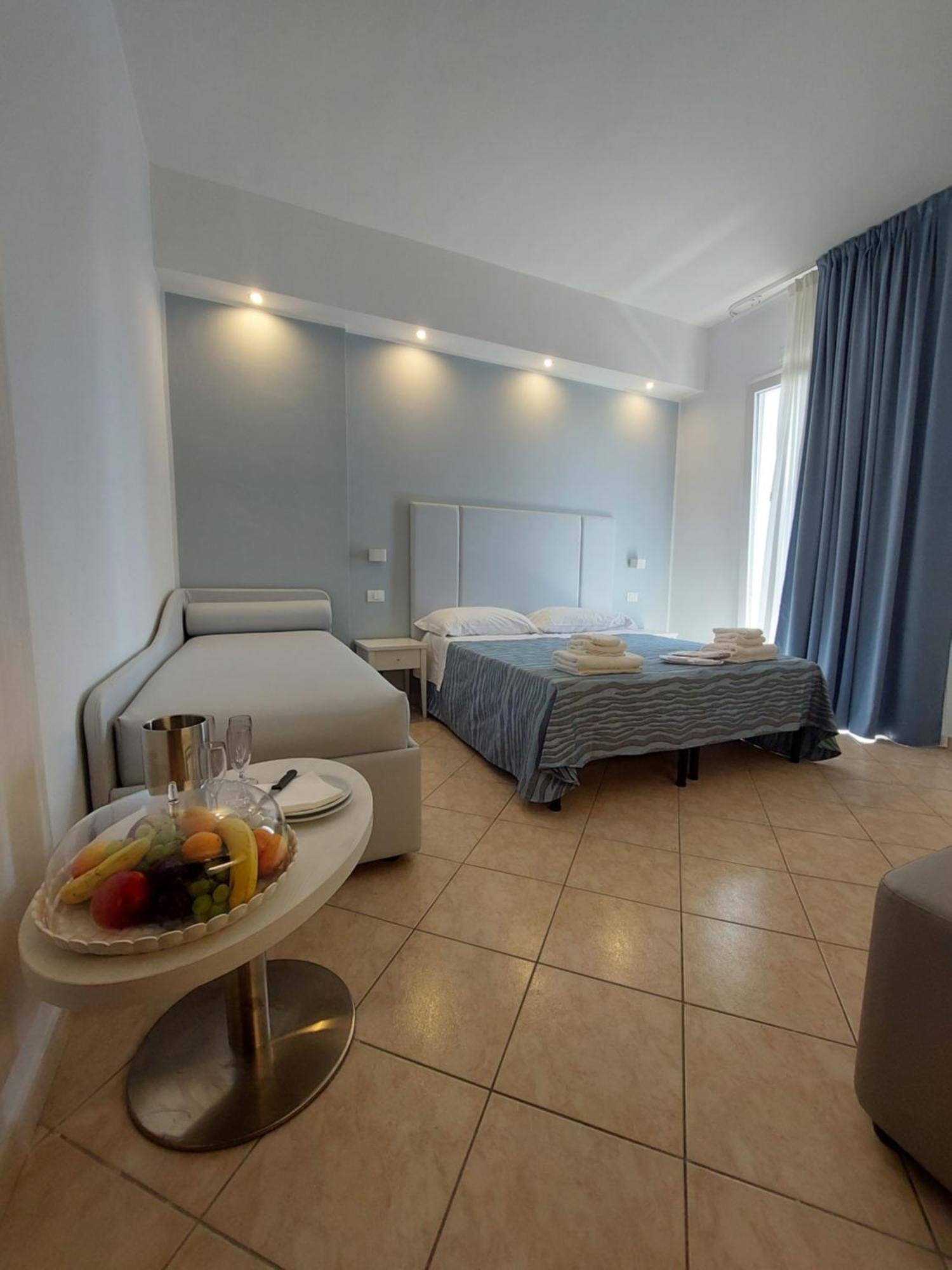 Hotel Caravel Park Rimini Zewnętrze zdjęcie