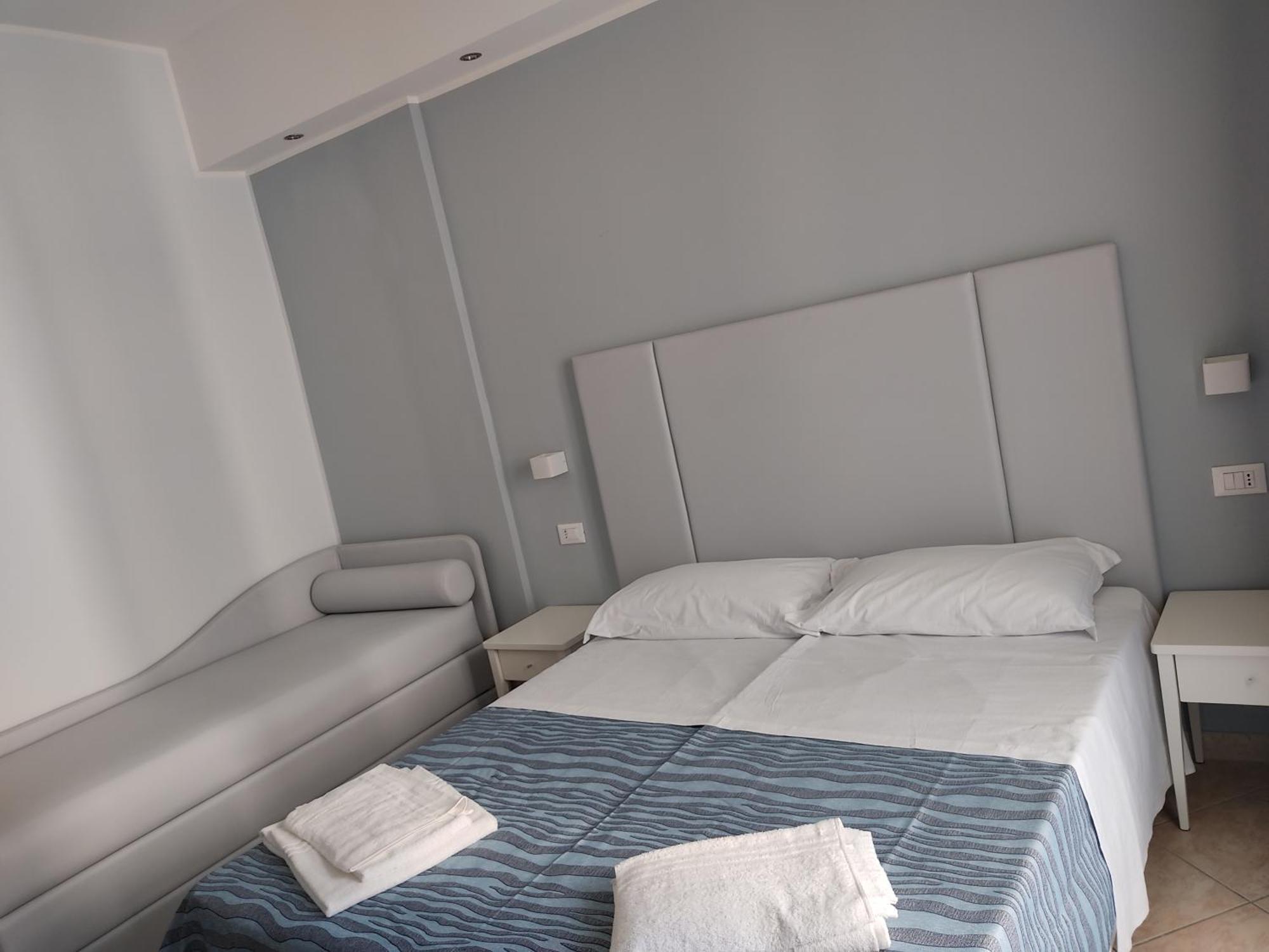 Hotel Caravel Park Rimini Zewnętrze zdjęcie